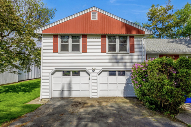 two car garage - East Arlington single-family home on Spy Pond