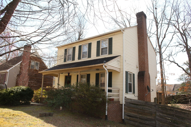 Exterior - Large 3 Bedroom Home in Minor Hill