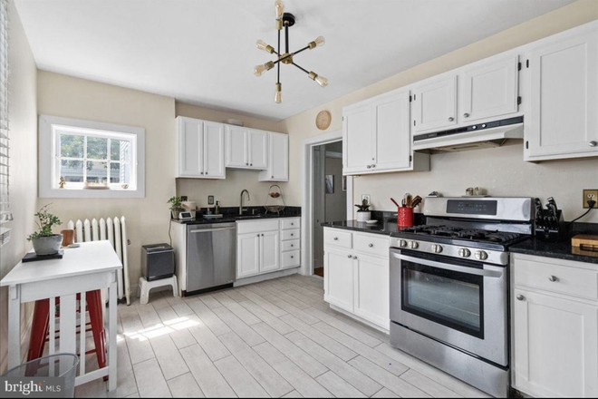 Kitchen - Furnished bedroom for PU affiliate-Chestnut St-Princeton House