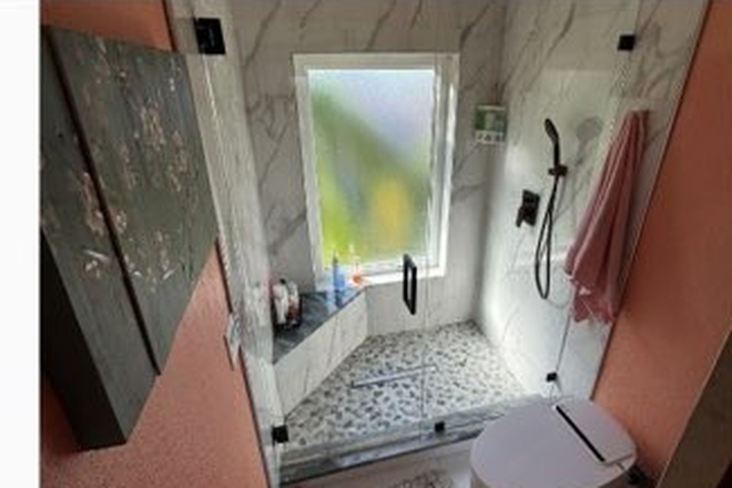 #2 Bathroom - Private entrance,Room for rent,close to St Pete campus,all util.included. House