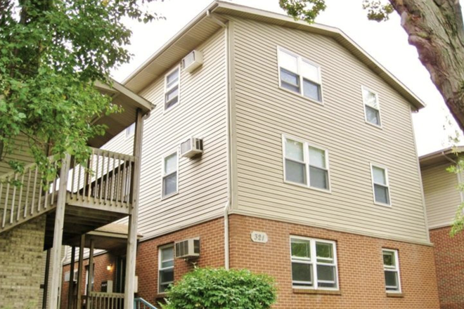 Outside photo of Pearl Circle Building - Pearl Circle Apartments