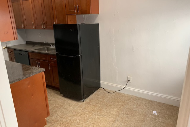 Call NOW for showings! 617-236-8550 - BOYLSTON ST - *NO FEE* NICELY SIZED 1BR/1BA IN SYMPHONY FOR *9/1/2026* W/ LNDRY IN BLDNG, H&HW INC Apartments