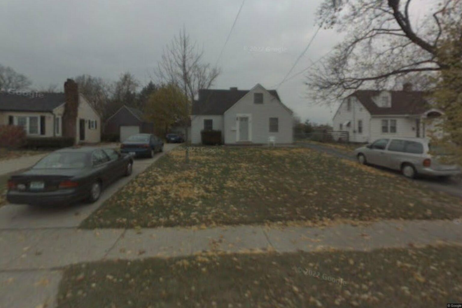 Outside Street View - Bonehaus, Close to campus