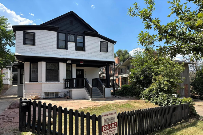 Front of the house - Prime house location on the hill; close to campus