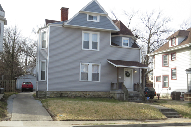 Photo - Large house with 6 bedrooms, 3 bathrooms . All updated 6 years ago. Walk to xavier.