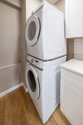 Laundry - Beautiful Bright Studio Steps From Campus Apartments