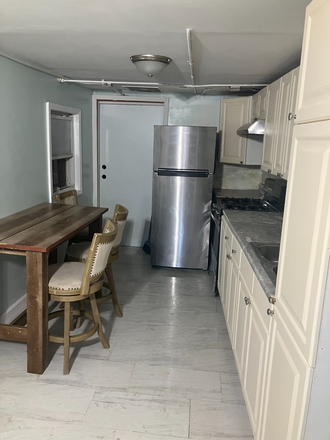 Kitchen - Extremely private, easily accessible, conveniently located unit