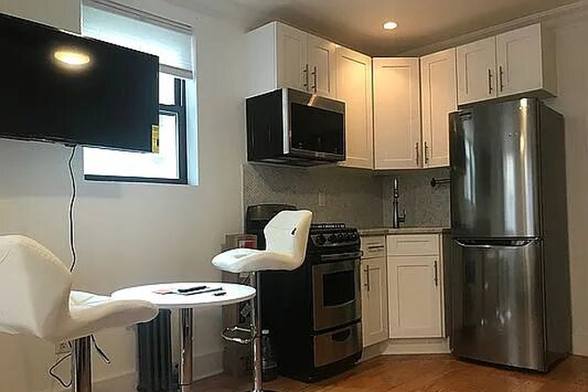 Kitchen - Single Room Merced!