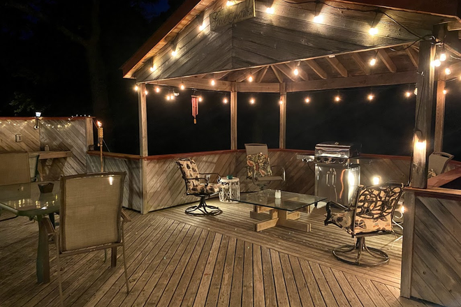 Large Decking Area - Coastal Rustic Cottage | Quiet Off-Campus Living for URI Students House