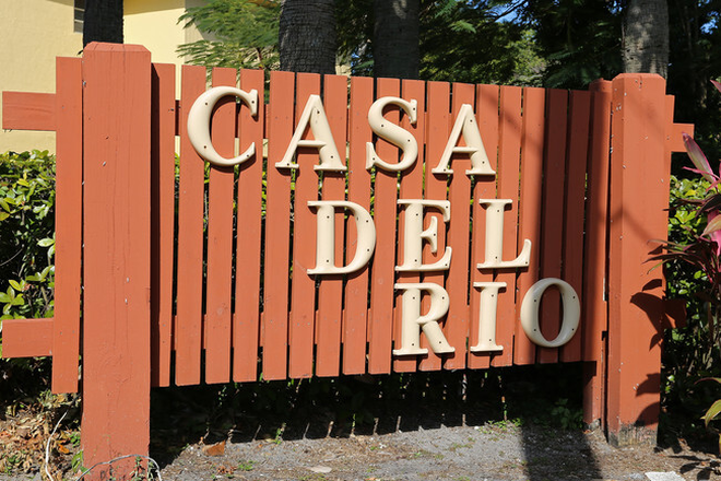 Casa del Rio - Beautiful 2/2 within walking distance to FAU. Bike right onto campus. Apartments