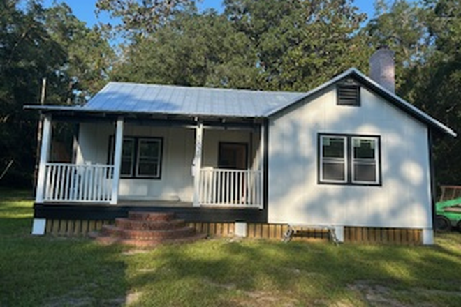 4bed/2ba newly renovated - 4BR/2BA 1.5 acres Johns Island House