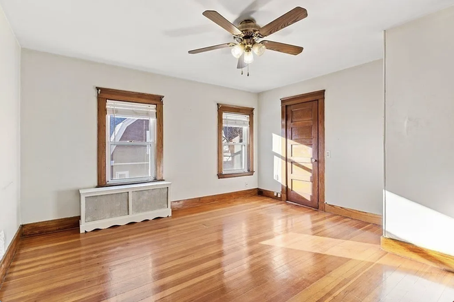 Bedroom - Furnished Bedroom with Great Lighting Near Tufts/Davis Square/Green+Red T-Stops Duplex