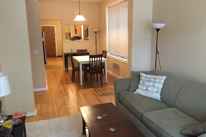 Living Room looking to Dining & Kitchen - Large 1-Bed/1-Bath Apartment near Loomis & Flournoy