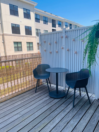 Patio - Free Townhome Stay in Exchange for Cat Sitting