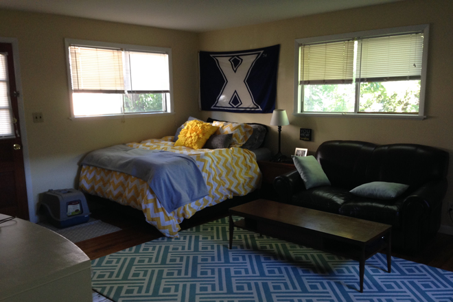 bedroom - 3752 Regent - 5 Bedroom House