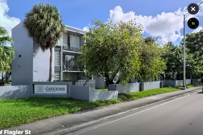 Outside Street - Free Private Room in Doral in exchange for Elder Care (33172) Apartments