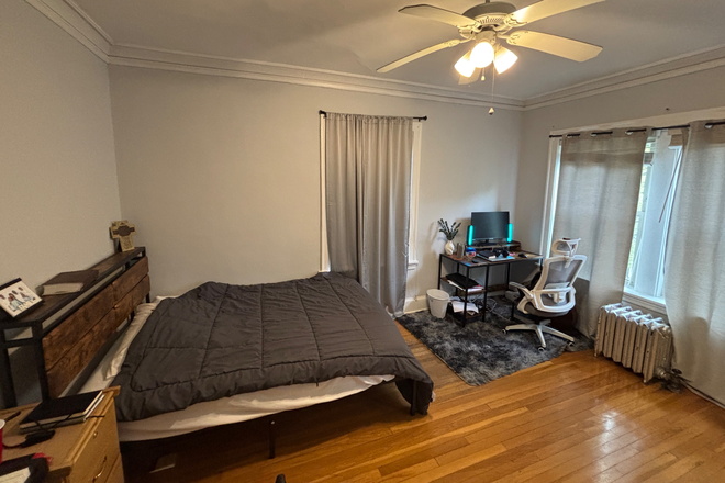 Bedroom - 2 SPACIOUS bedrooms available in apartment 8 minutes from Campus!