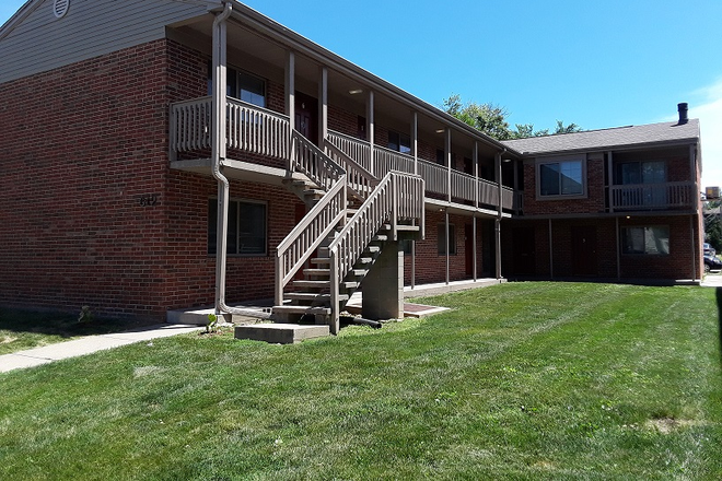 Exterior - Pet Friendly One-Bedrooms on Johnson