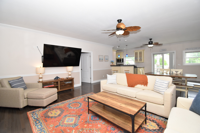 Living Room - 540 Matunuck Beach Road House