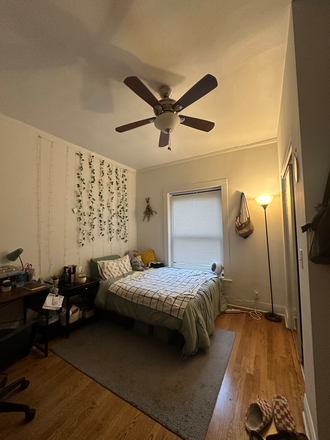 Bedroom - Summer 2026 Sublet: South Campus Clark St