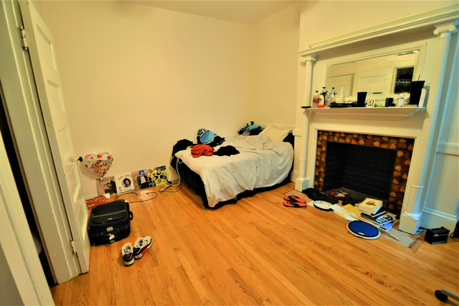 1 Bedroom Apartment - NO Broker's Fee!!  -  Avail 9/1 -Renovated 1Bed on Westland-Walk to NEU, Berklee, and BoCo