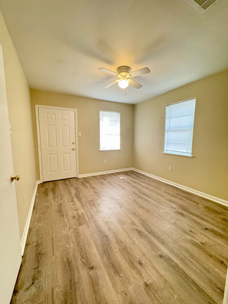 spacious living room - 2 Bedroom--Available Soon! Apartments