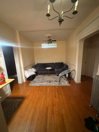 Living Room - SUBLEASE — JAN - AUG 2026  — Brookline / BU Area Apartments