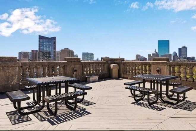Roof deck - Studio Apartment Located on Beacon Hill (All utilities included with wi-fi)