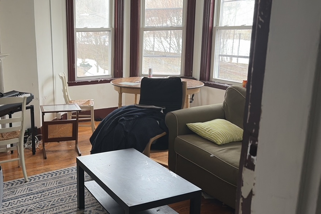 living room - 4 bedroom, living room, 1 bath, kitchen, balcony