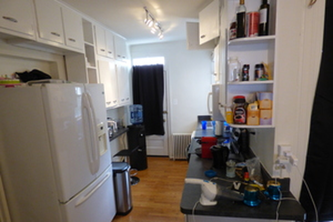 Kitchen - 1261 35th Street NW House