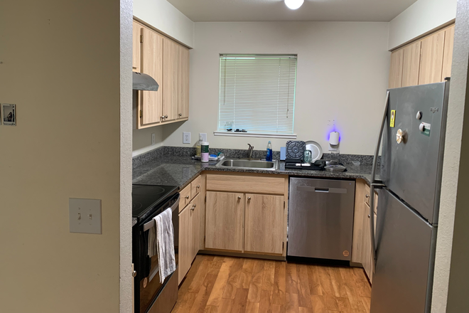 kitchen - Ducks Village Apartments