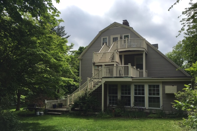 deck and separate entry - Quiet, pastoral, furnished penthouse apartment with enormous yard and deck