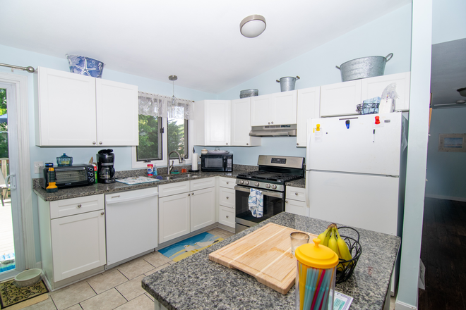 kitchen - 1-8 Bedroom Homes Available