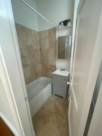 bath - Fenway Studio Hemenway St Apartments