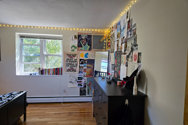 dresser - Coolidge Corner Primary Bedroom