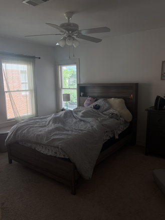 Bed room - Walking distance location-Sublease one large room (Until July 1st next year, extendable)