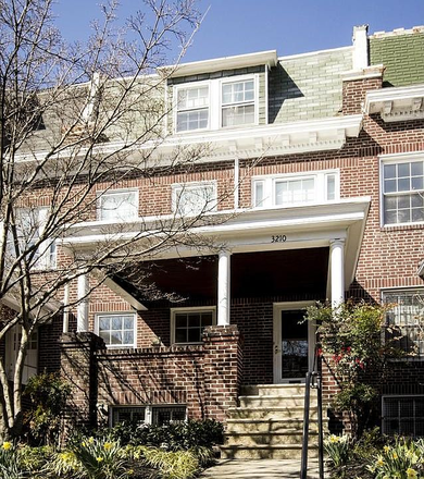 Outside Street View - Row home close to campus