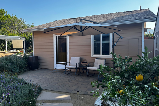 Patio - Fall Housing • Flexible Lease • Fully Furnished 1BR Guesthouse • Easy UCSD Trolley • W/D + Parking