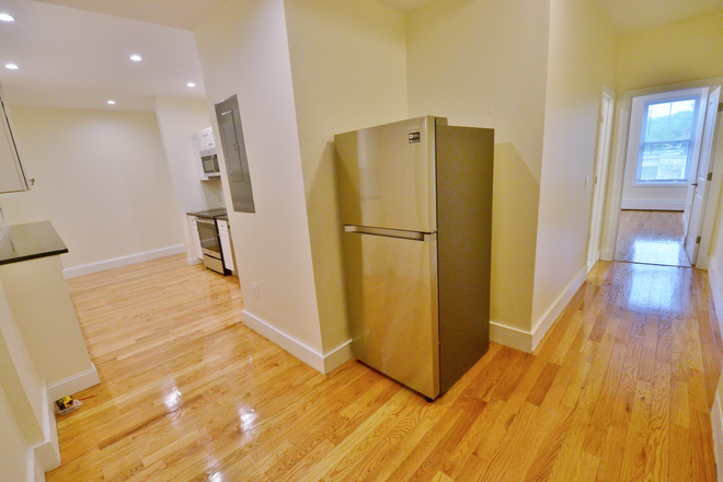 Kitchen - other angle view - NEW listing - gorgeous polished apartment!