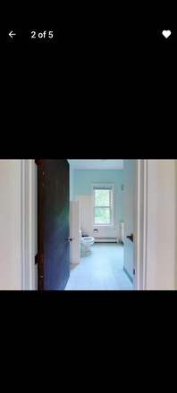Bathroom - 1 Bedroom in 2B1B house