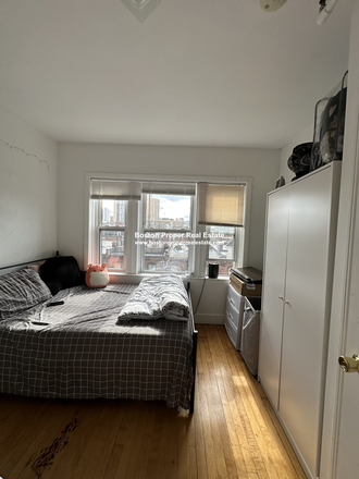 Q - 2 nice bedrooms in best Symphony building, NO FEE Apartments