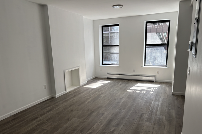 Window View - 389 2nd Avenue Apartments