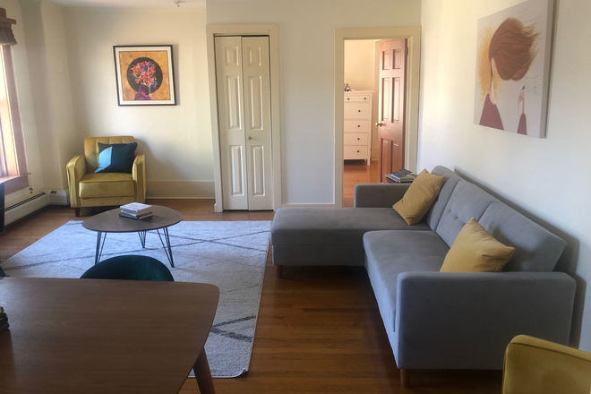 Living room - Summer sublet (May-August): 1BR in Northampton Apartments