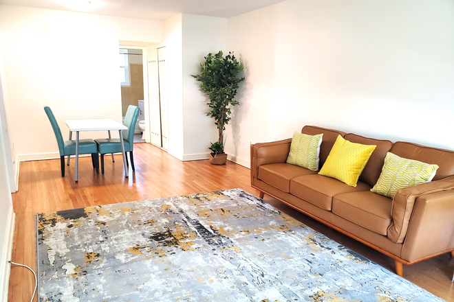 Living Room/ Dining Room Area - Spacious Affordable Rental