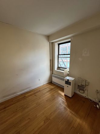 Bedroom - Room in Gramercy Apartment