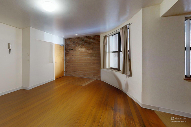 Entry - Spacious 2 Bedroom on lovely Gainsborough Street! Apartments