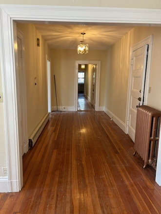 living - No fee ! 3 bed 1.5 baths , porch, yard, laundry in unit harvard design, redline Apartments