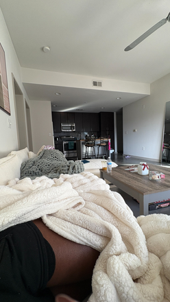 Living room - Cottonwood Westside Apartments