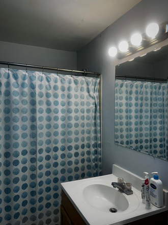 Bathroom - The Boulders Apartments