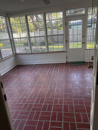 Sun room and view of side yard in unit - 2 Bedrooms In a Home for Rent